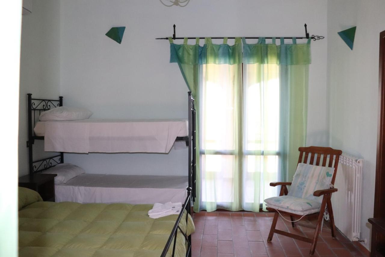 B&B Casale Roshlee Gualdo Cattaneo エクステリア 写真