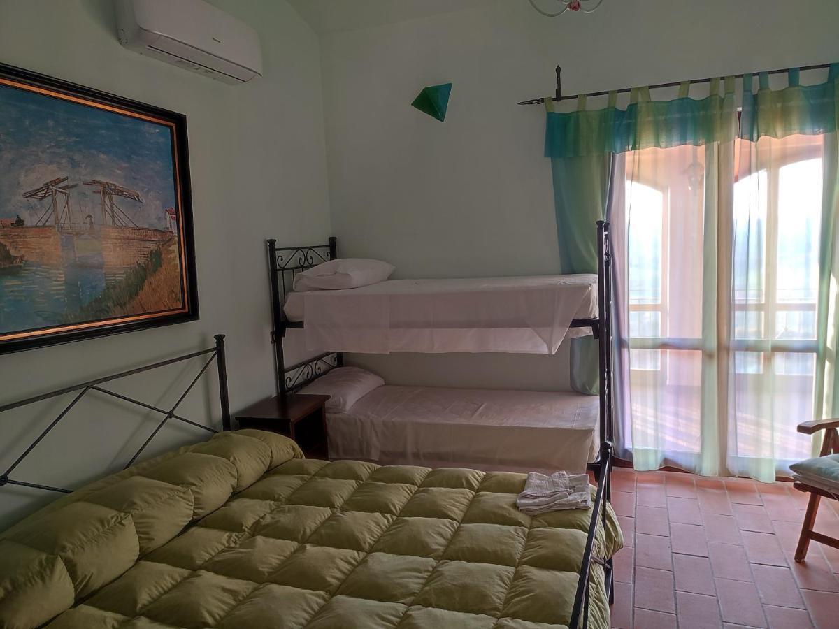 B&B Casale Roshlee Gualdo Cattaneo エクステリア 写真