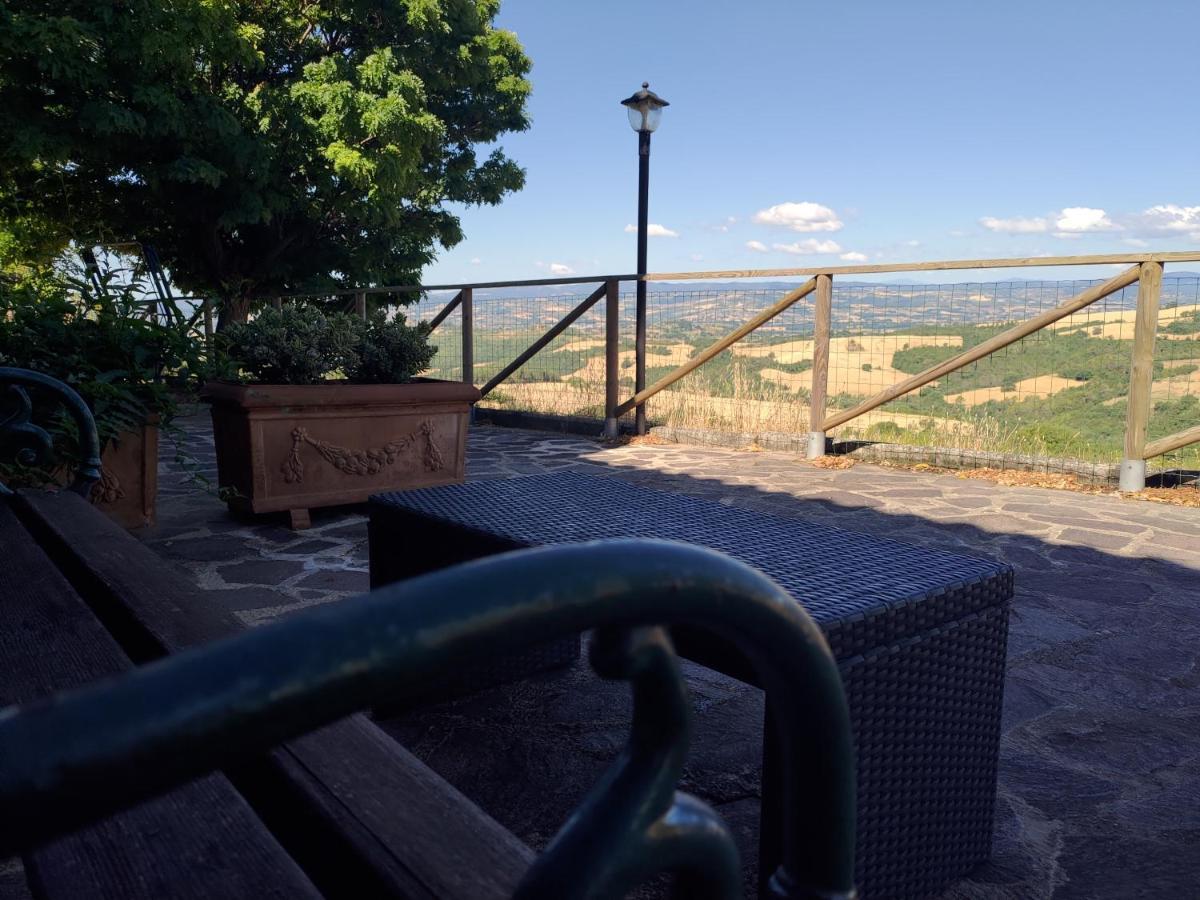 B&B Casale Roshlee Gualdo Cattaneo エクステリア 写真